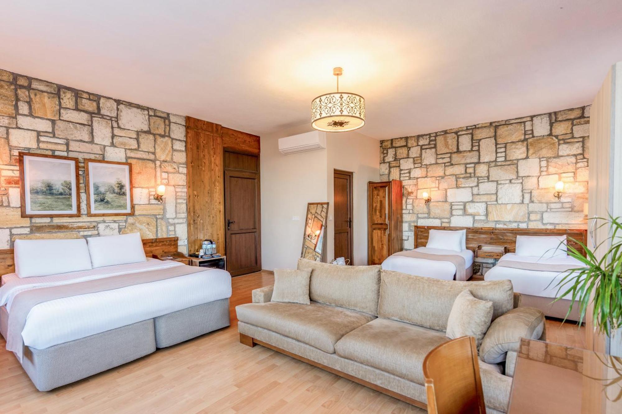 Kozbeyli Konagi Hotel Yenifoca Buitenkant foto